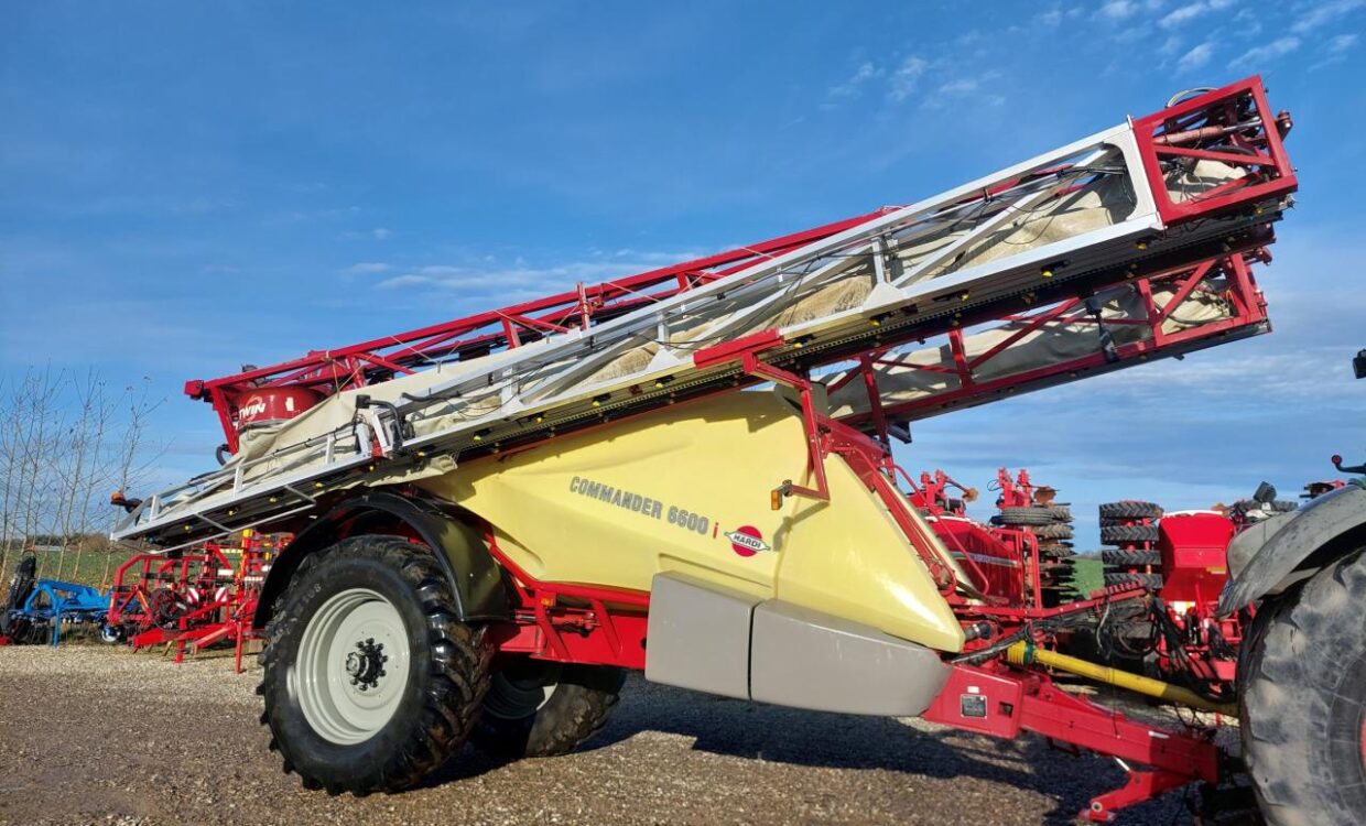 Hardi Commander 6600i - 36m Twin