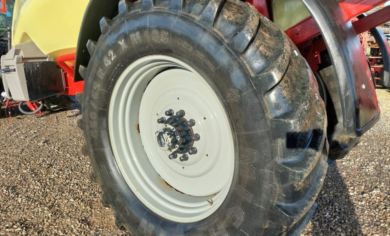 Hardi Commander 6600i - 36m Twin