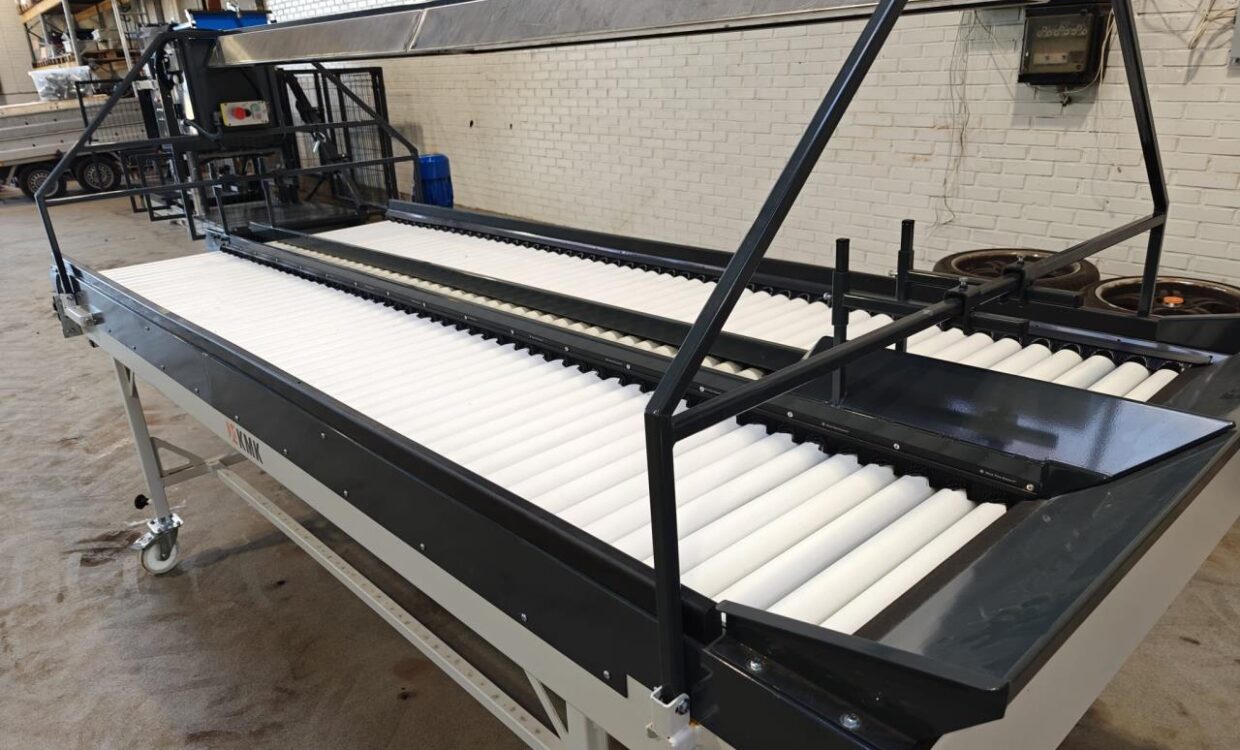 KMK Agro T-3012 Sorting table