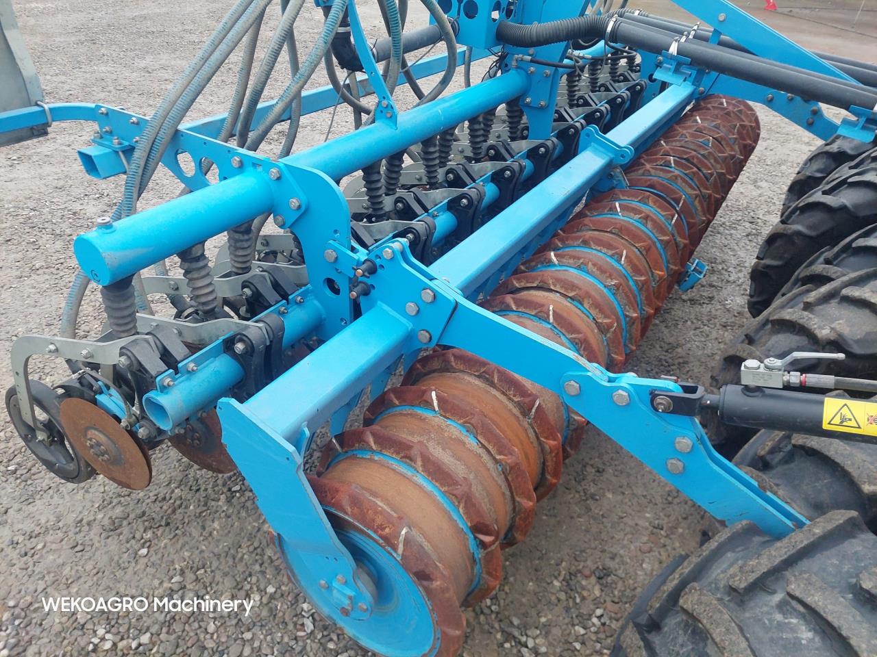 Lemken COMPACT-SOLITAIR 9/400 HD
