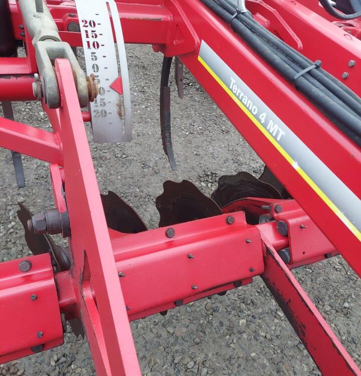 Horsch Terrano 4 MT
