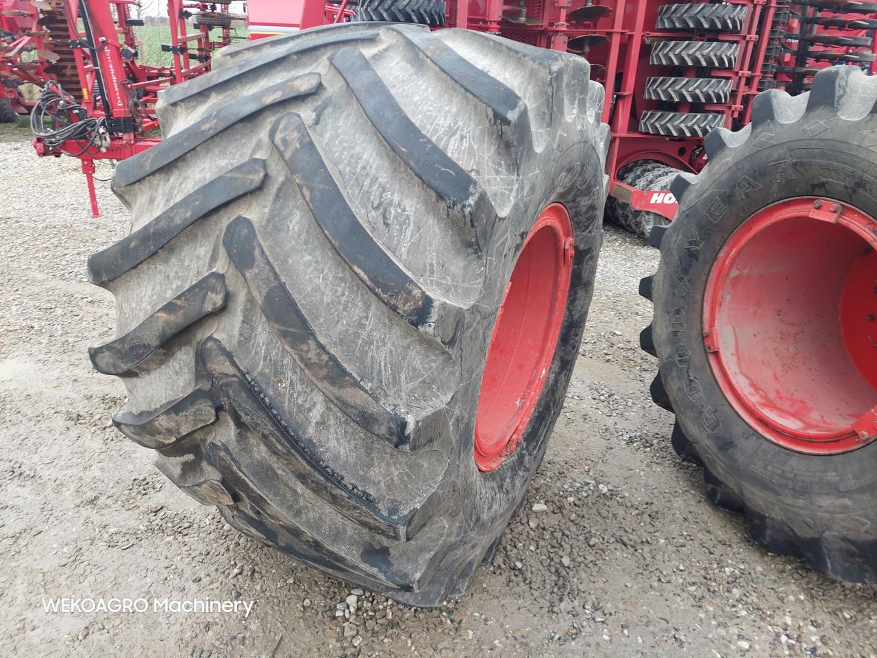 Goodyear Terra-Tire 73 x 44.00 - 32 NSH