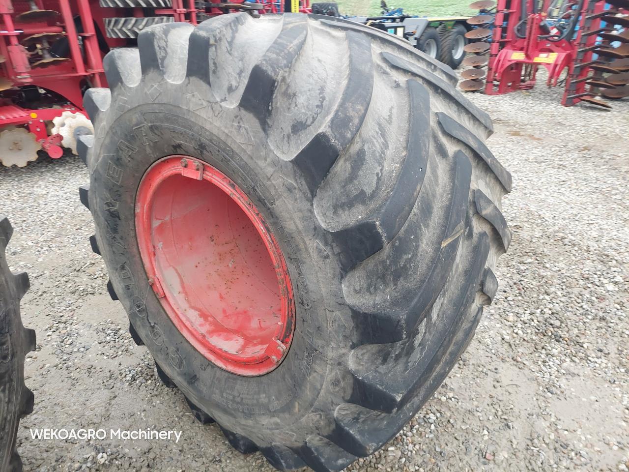 Goodyear Terra-Tire 73 x 44.00 - 32 NSH