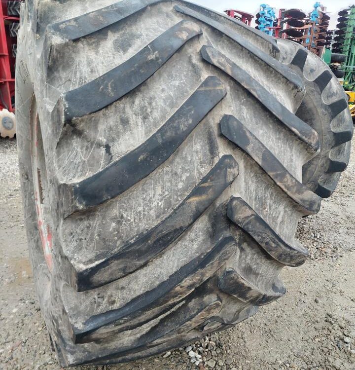 Goodyear Terra-Tire 73 x 44.00 - 32 NSH