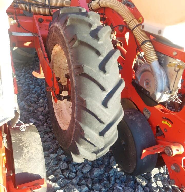 Gaspardo Manta 12 rk. med ISOBUS