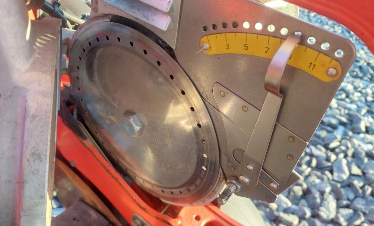 Gaspardo Manta 12 rk. med ISOBUS