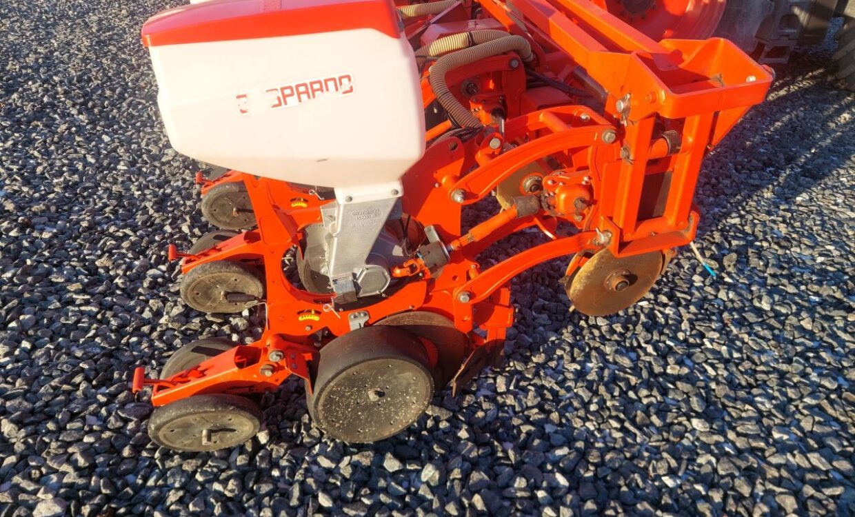 Gaspardo Manta 12 rk. med ISOBUS