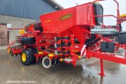 Väderstad Spirit 400 C med Seedeye 583ha