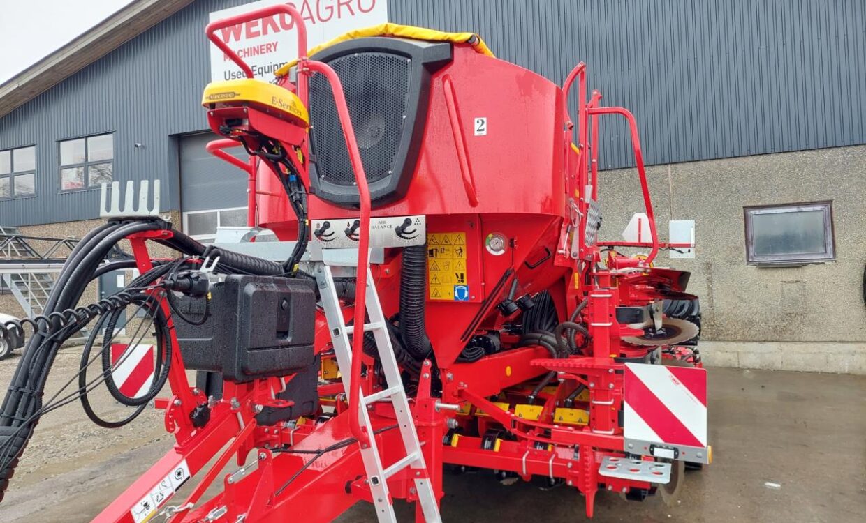 Väderstad Spirit 400 C med Seedeye 583ha