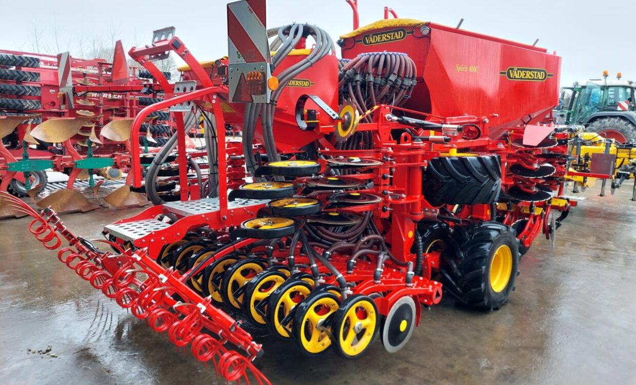 Väderstad Spirit 400 C med Seedeye 583ha