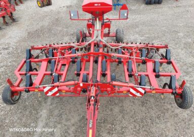 Horsch Terrano 6 FX with seed equipment