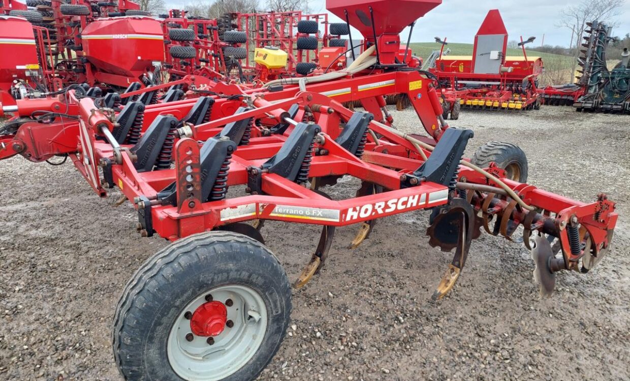Horsch Terrano 6 FX med frøudstyr