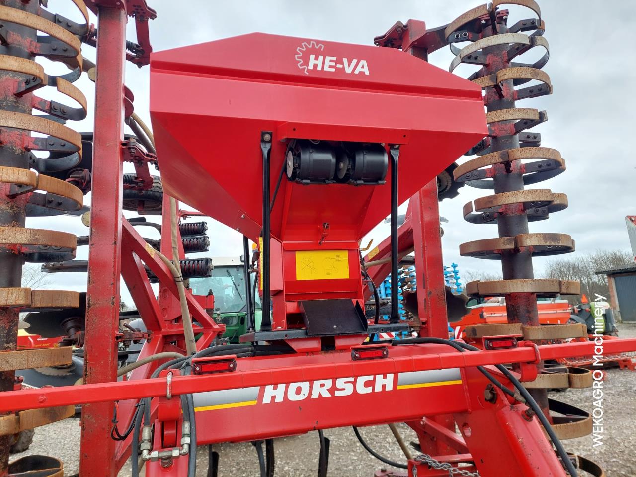 Horsch Terrano 6 FX med frøudstyr