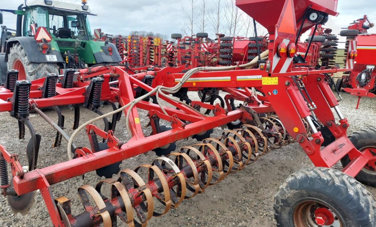 Horsch Terrano 6 FX med frøudstyr