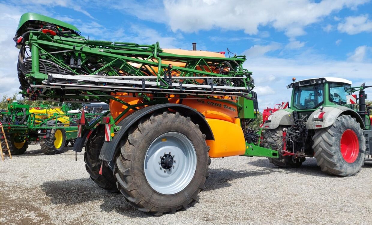 Amazone UX 6200 Super- 36m m GPS