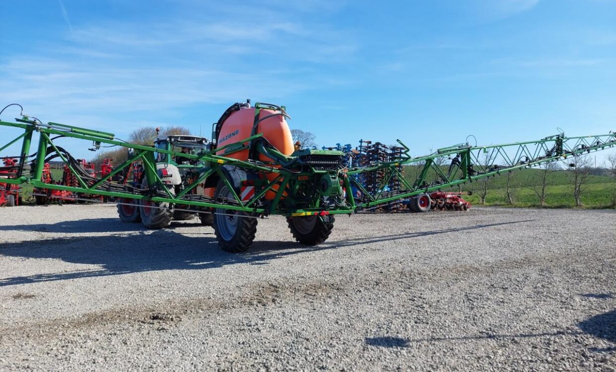 Amazone UX 6200 Super- 36m m GPS