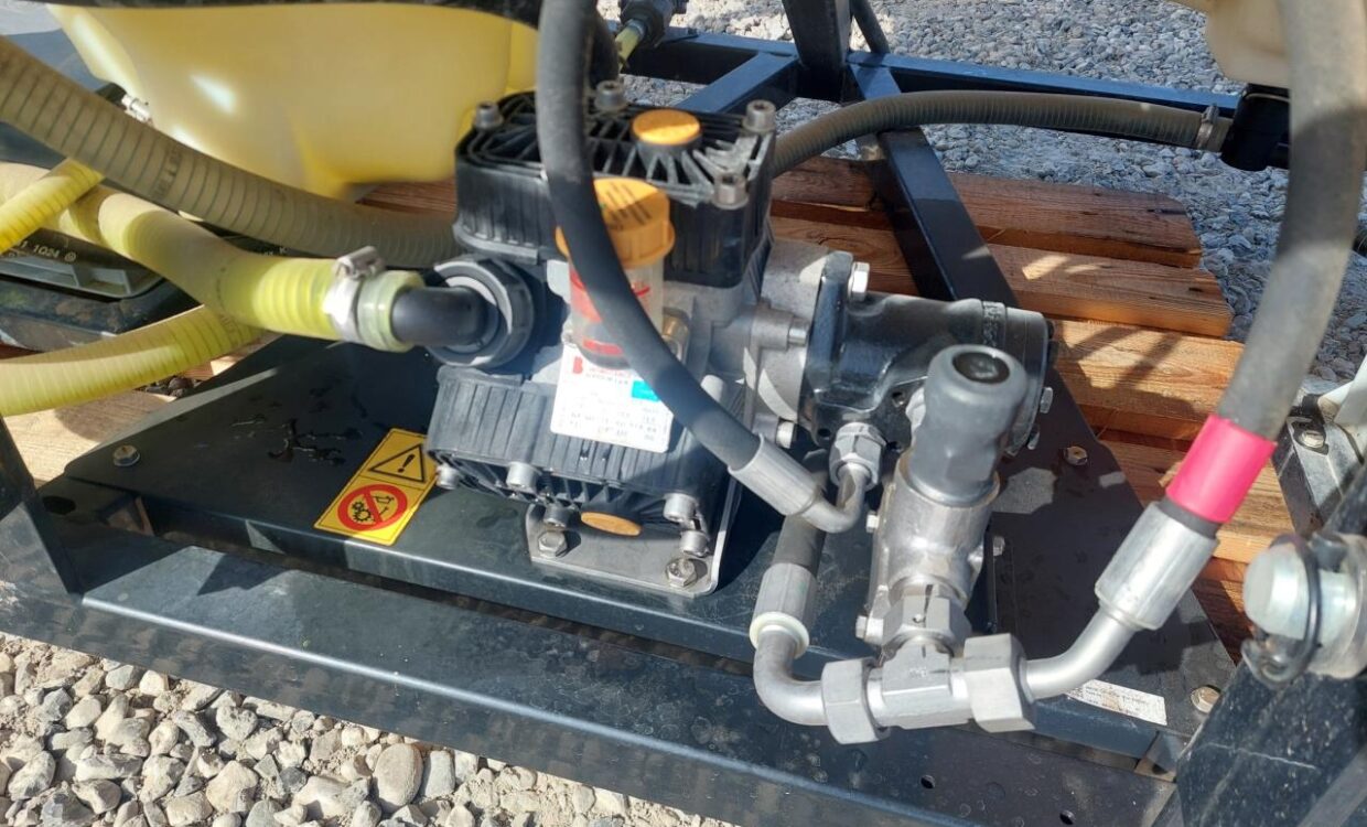 Ecorobotix C4 - 300L + 600L