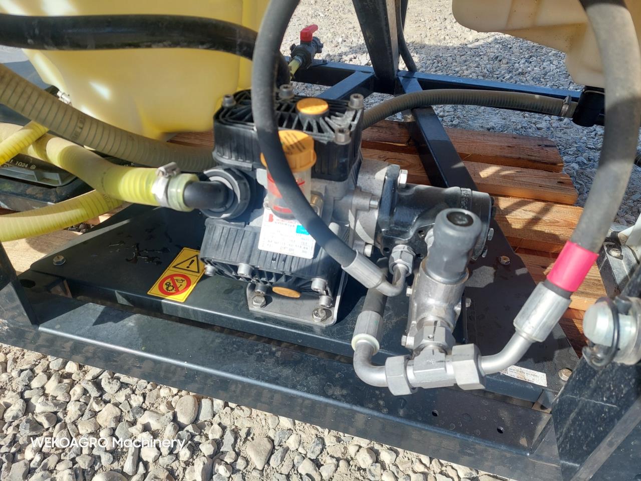 Ecorobotix C4 - 300L + 600L