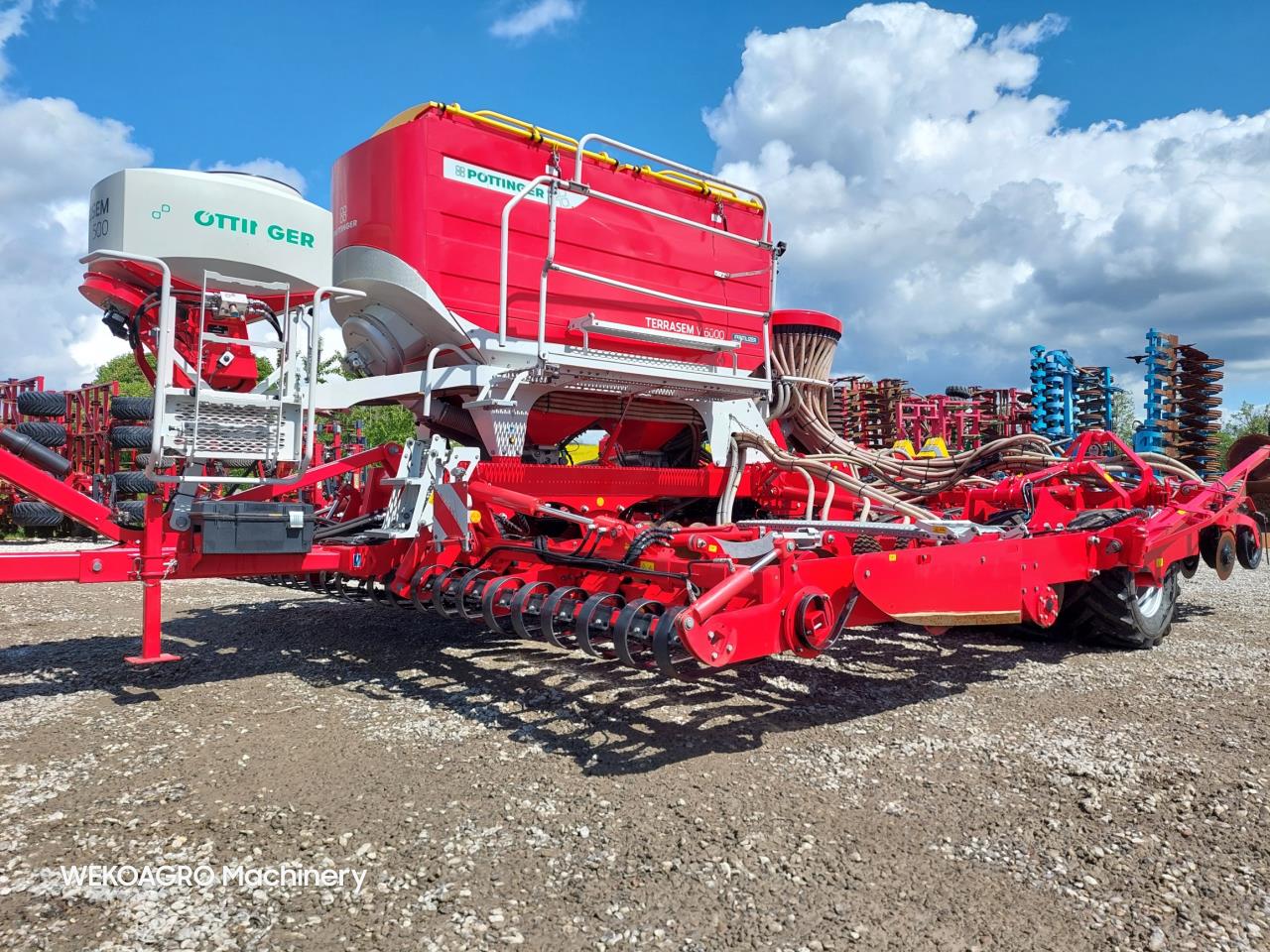 Pöttinger Terrasem V 6000 D Z Fertilizer