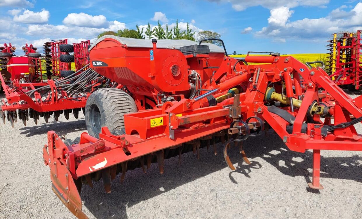Kuhn Moduliner ML 2800 / HR 6004