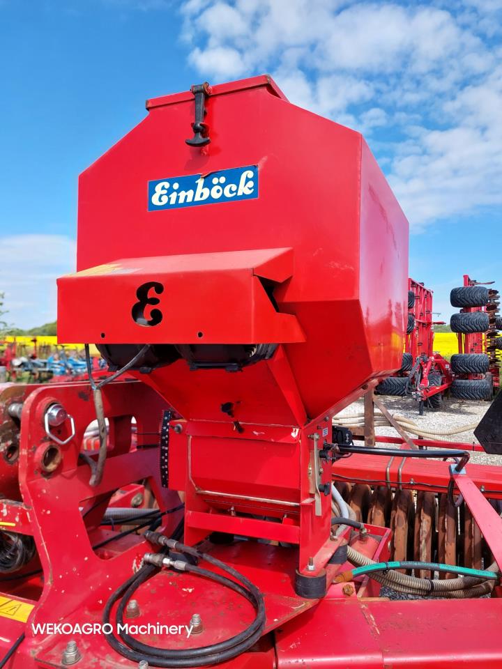 HE-VA Sub-Tiller 400 with cutting edge