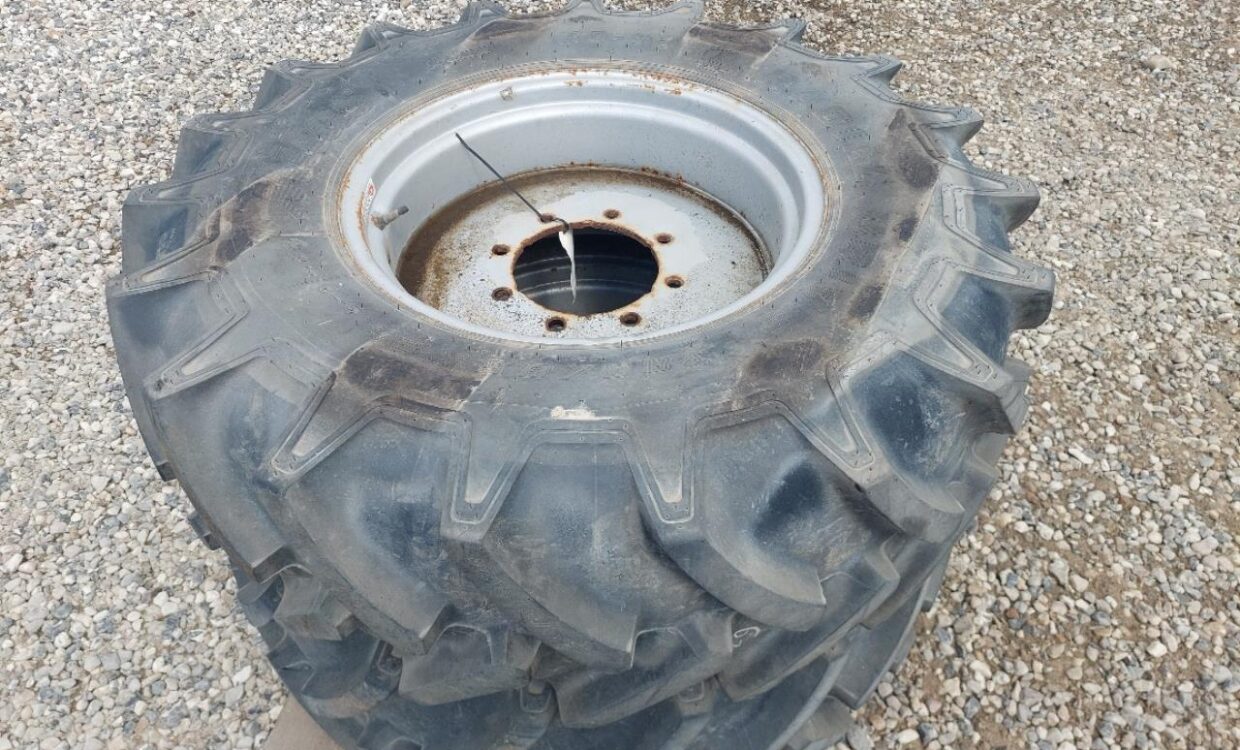 Mitas 380/85R24 (14.9R24) Dæk