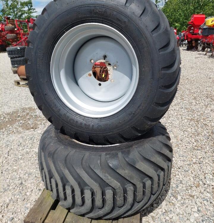Ceat 550/45-22.5 Komplette hjul