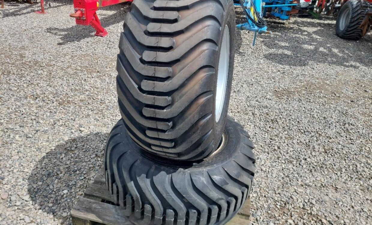 Ceat 550/45-22.5 Komplette hjul
