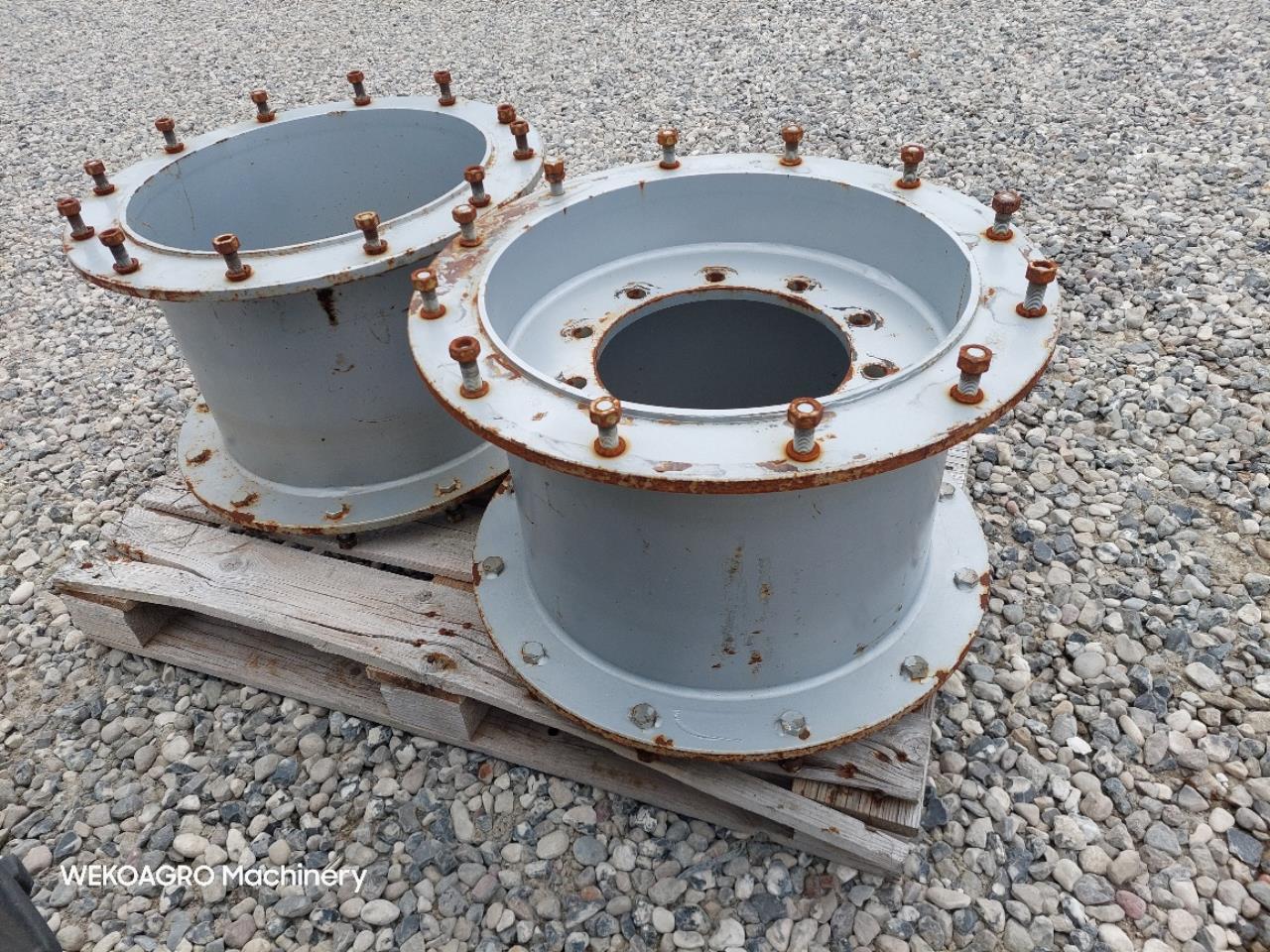 BKT 320/95R32 Dobbelthjul sæt