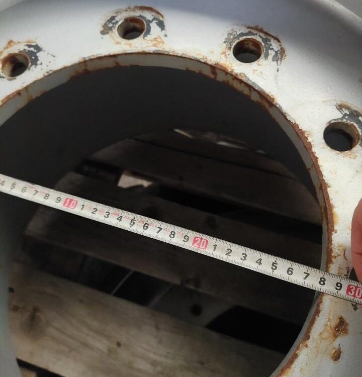 BKT 320/95R32 Dobbelthjul sæt