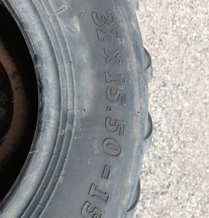 BKT Track marster 31x15.50-15
