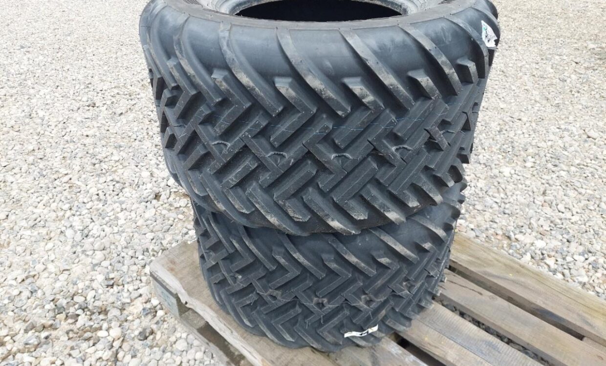 BKT Track marster 31x15.50-15