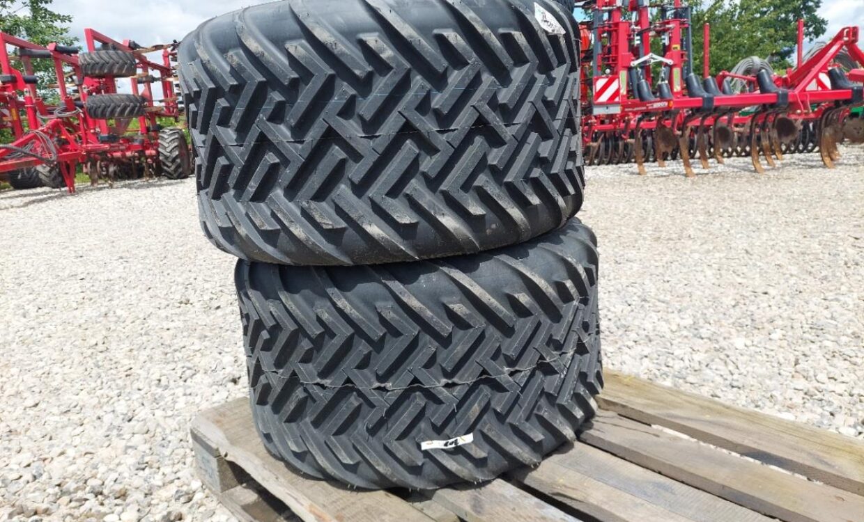 BKT Track marster 31x15.50-15