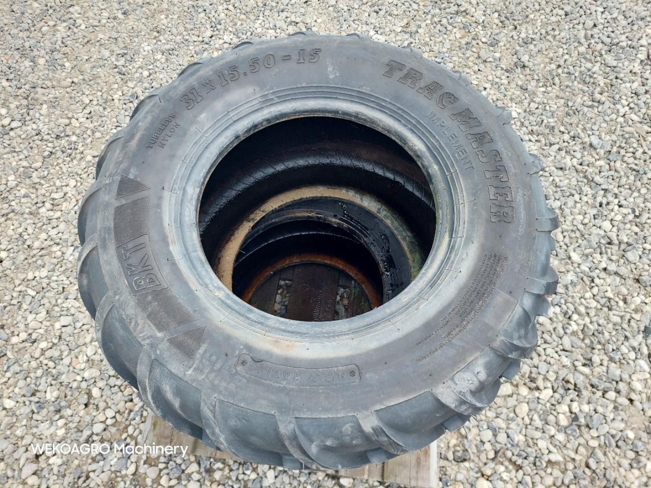BKT Track marster 31x15.50-15